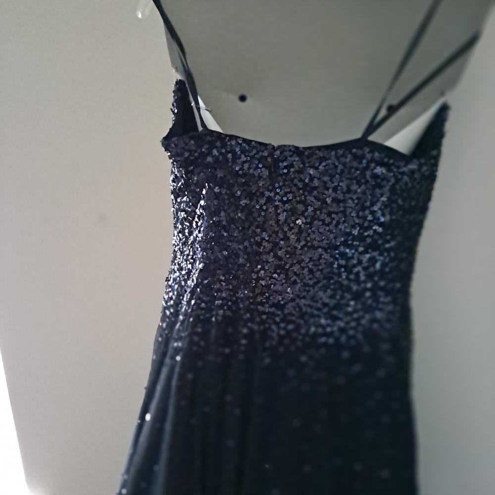 Formal Dress - Picture 6 of 6